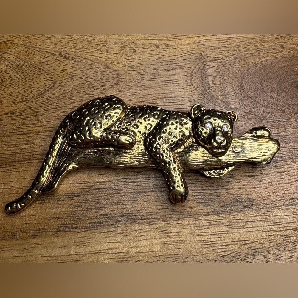 Vintage Gold Leopard on Branch Brooch - Sparkling Rhinestone Eyes